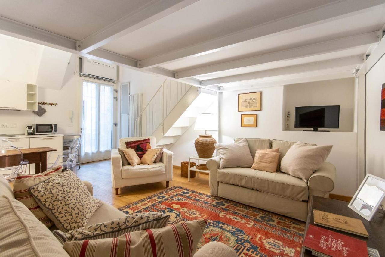 Charming Studio Near Piazza Castello By Wonderful Italy Turim Exterior foto