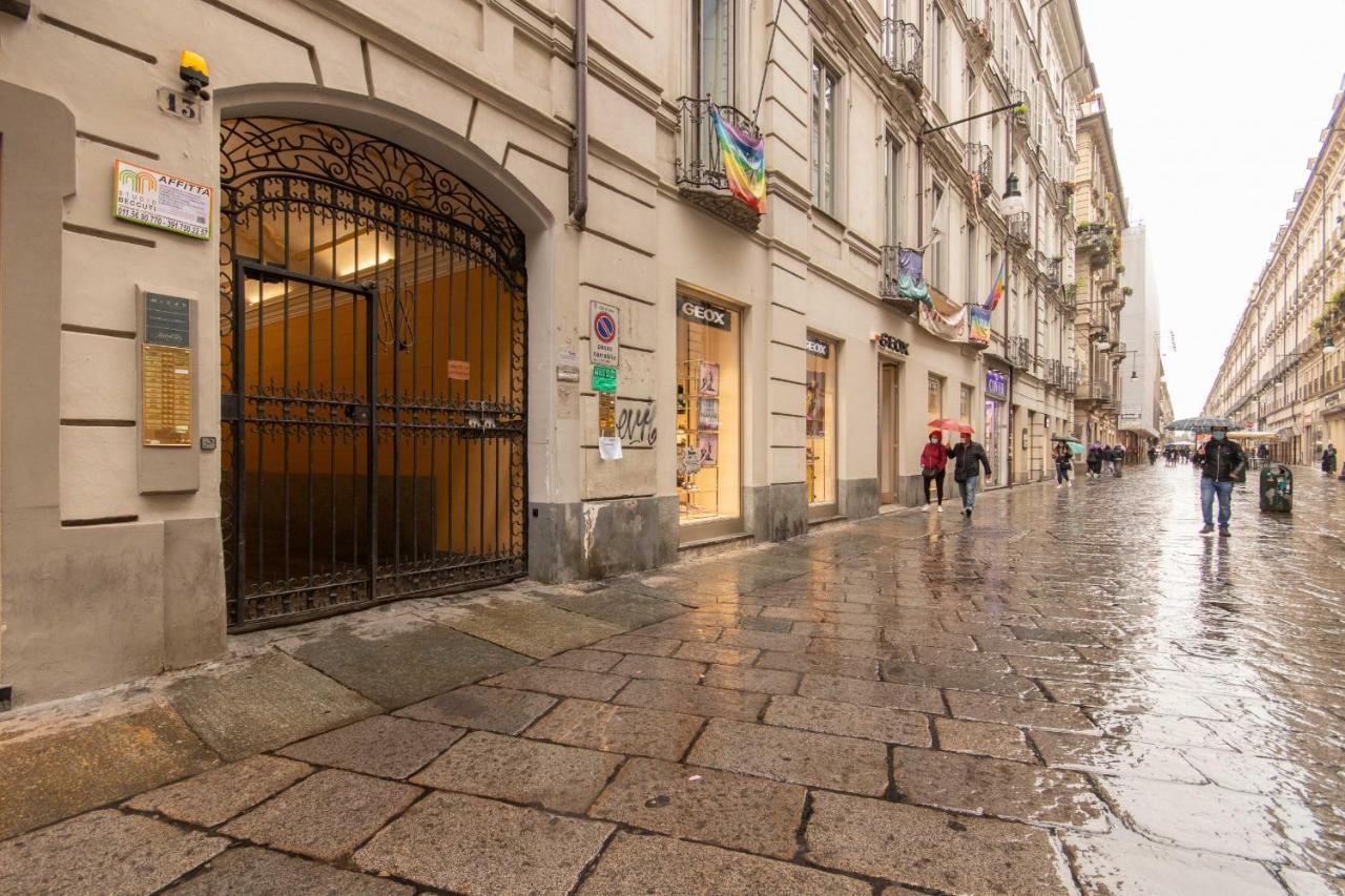 Charming Studio Near Piazza Castello By Wonderful Italy Turim Exterior foto