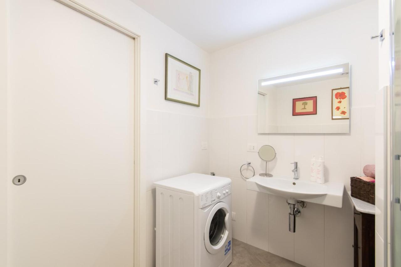 Charming Studio Near Piazza Castello By Wonderful Italy Turim Exterior foto